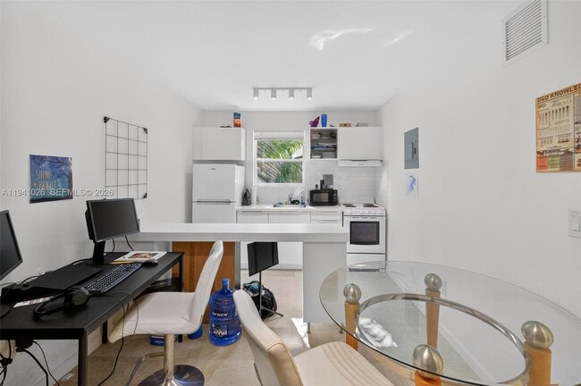 Photo - 3676 Oak Ave Unit 4