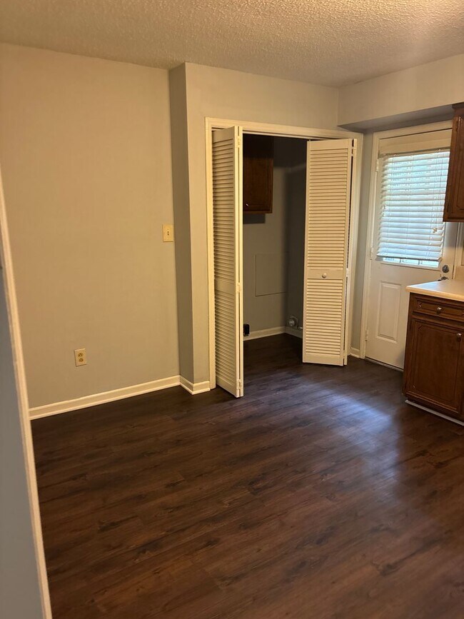138 Hidden Hill Rd Unidad A