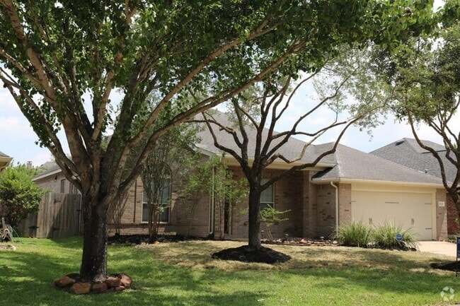 Building Photo - 28238 Daystrom Ln Rental