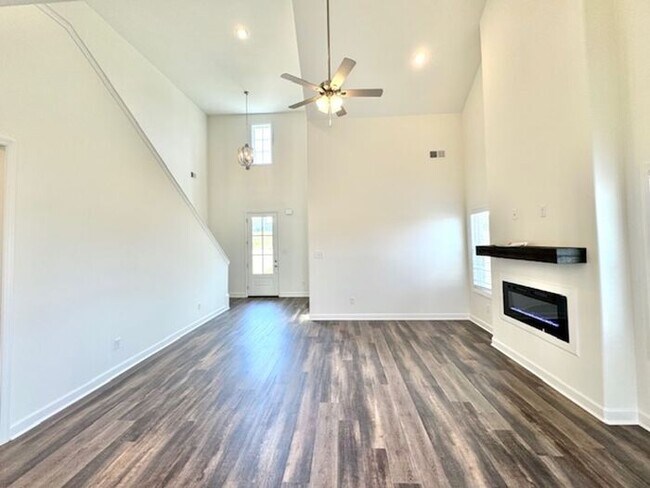 Photo - Move In Special! Now Leasing a 4-bedroom 2...
