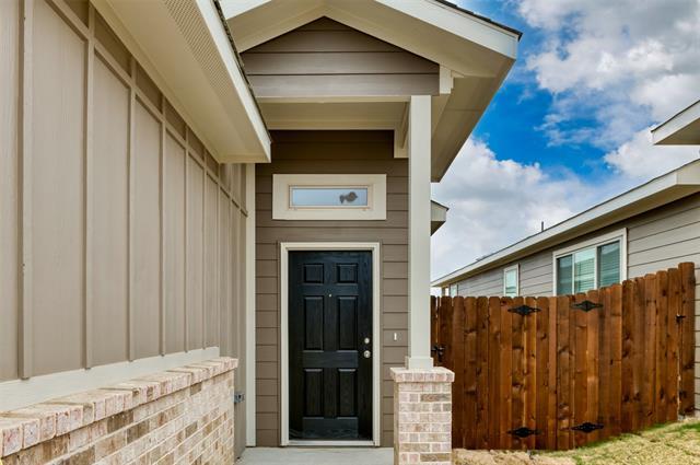 Photo - 705 Fallow Dr