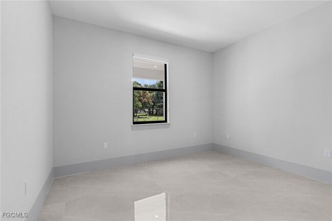 Photo - 2378 Hunter Blvd