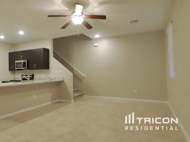 Photo - 12539 W Hummingbird Terrace