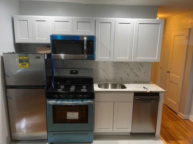 Photo - 56-Village Court Apartments, LLC