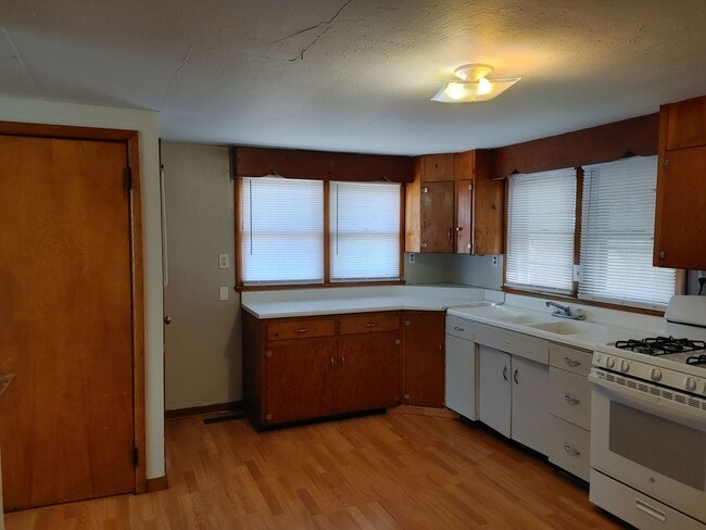 Photo - 812 Grafton St Unit Apt. 816