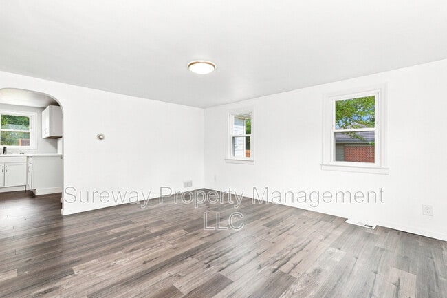 1785 Williamstown Rd