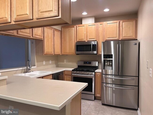 Photo - 2921 Deer Hollow Way Unidad 116