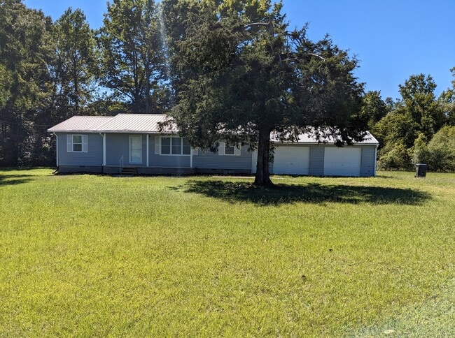 Building Photo - 813 Barnett Chapel Rd Rental