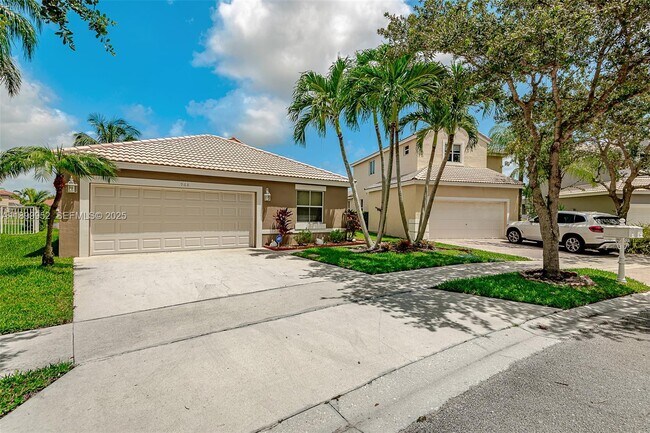 Photo - 968 Savannah Falls Dr