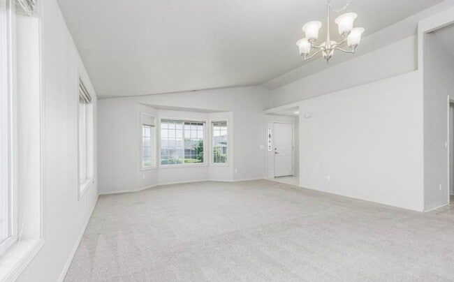 Photo - Stunning 3 Bedroom in West Pasco with RV P...