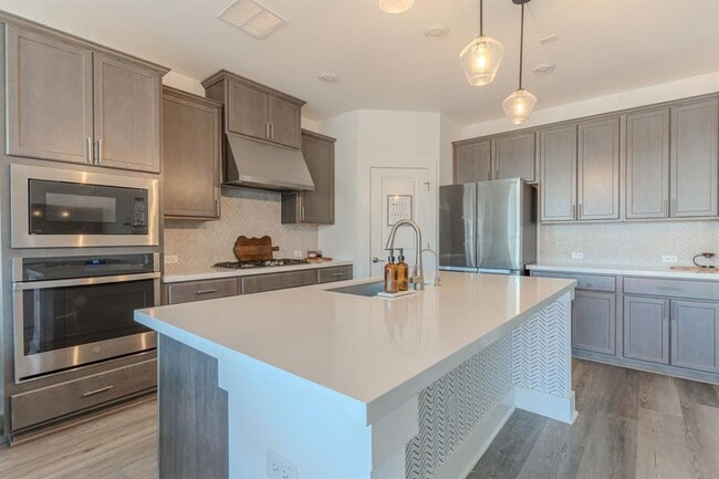 Photo - 6504 Velvet Leaf Ln