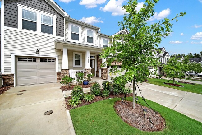 Building Photo - Lovely 3 Bed 3.5 Bath Townhome in Indian L...
