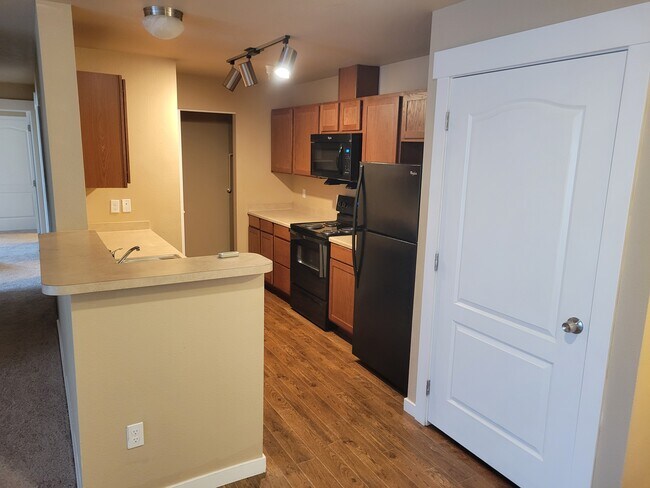 Photo - Summit Ridge Apartments