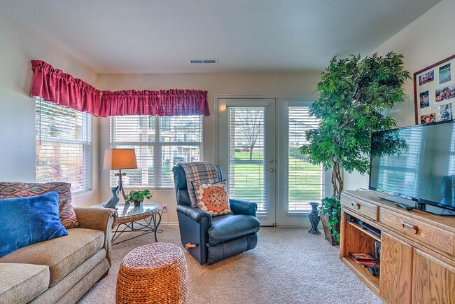 Fully Furnished Home with ALL Utilities In... - Fully Furnished Home with ALL Utilities In...