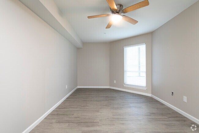 1HAB, 1BA - 680 ft²