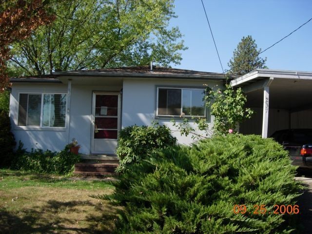 Photo - 3 Bedroom 2 Bathroom with 2 car Carport in...