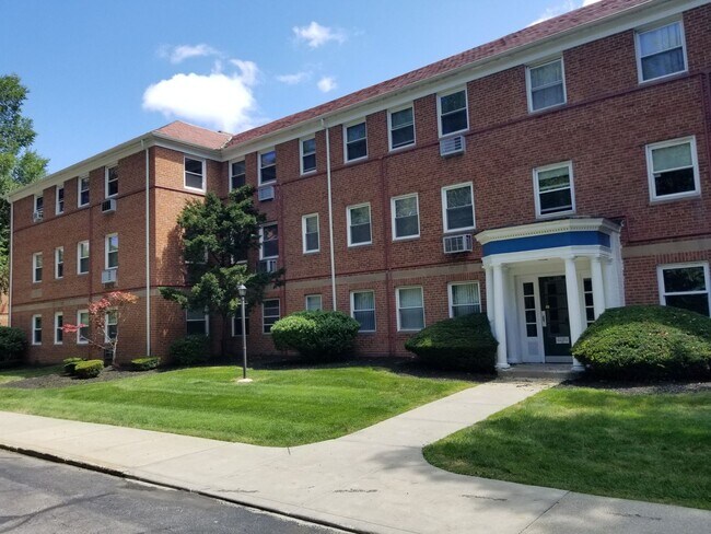 Mayflower Condo for Rent - Mayflower Condo for Rent