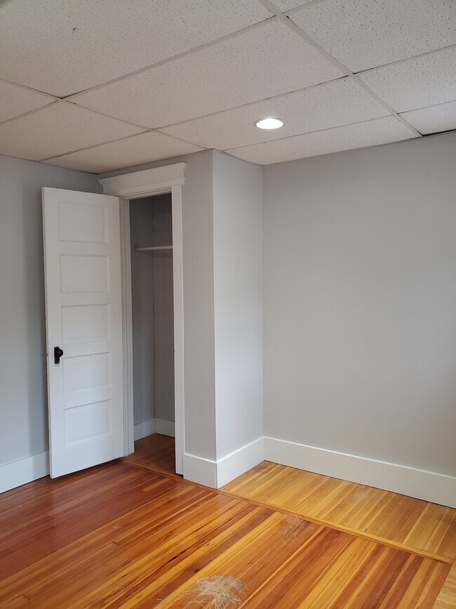 Photo - 4 Livingston St