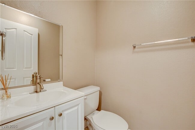 Photo - 1420 N Astronomy Cir