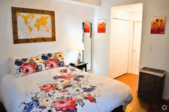Building Photo - 1801 N Flagler Dr Unit 106 Rental