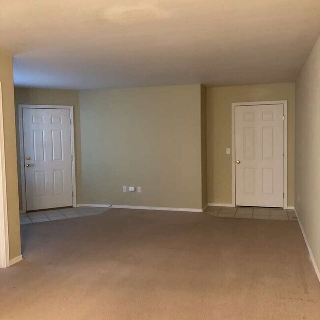 Photo - 1973 SW Canyon Dr