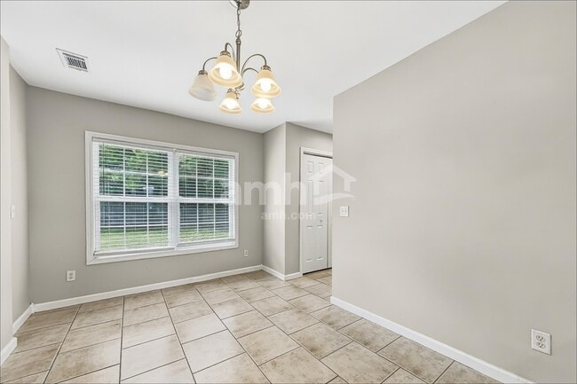 Photo - 61 Wintergreen Dr