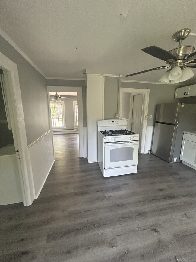 Photo - 112 High St Unit 3