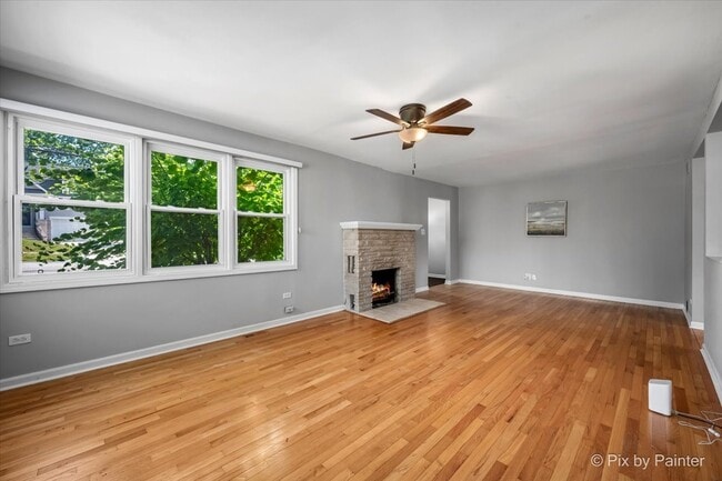 Photo - 120 W Hillside Ave