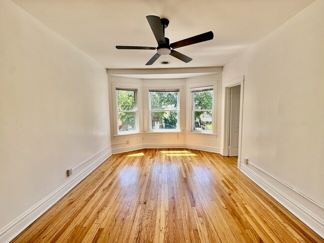 Photo - 2047 N Lavergne Ave Unit 2