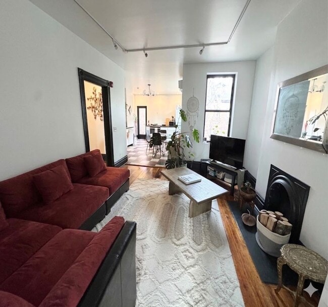 Photo - 1408 Lager St Unit 2