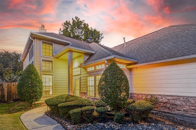 Photo - 10210 Thornmont Ln