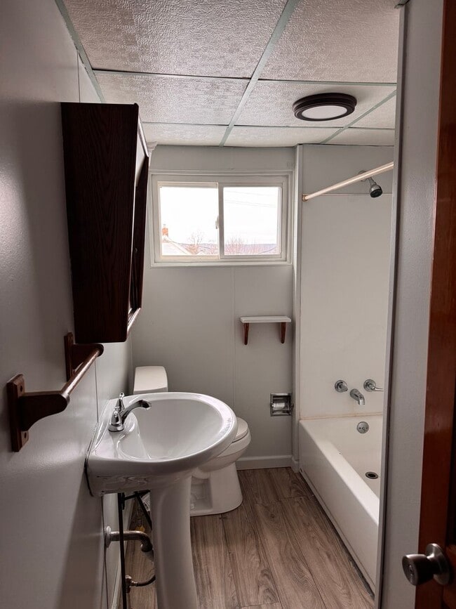 Photo - 519 Emerson Ave