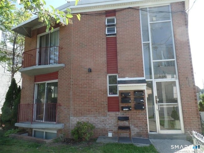 Building Photo - 1630 Madison Ave Unit B