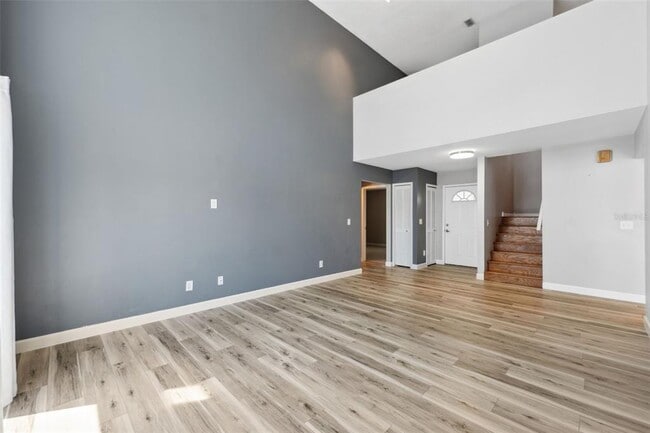 Photo - 428 E Klosterman Rd