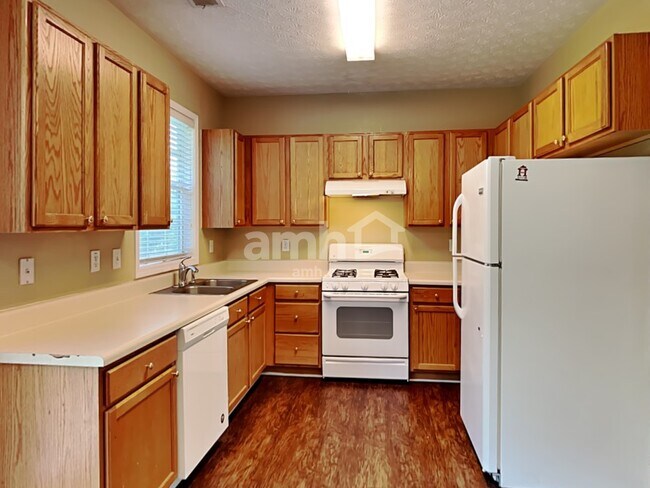 Photo - 7071 Hillcrest Chase Ln