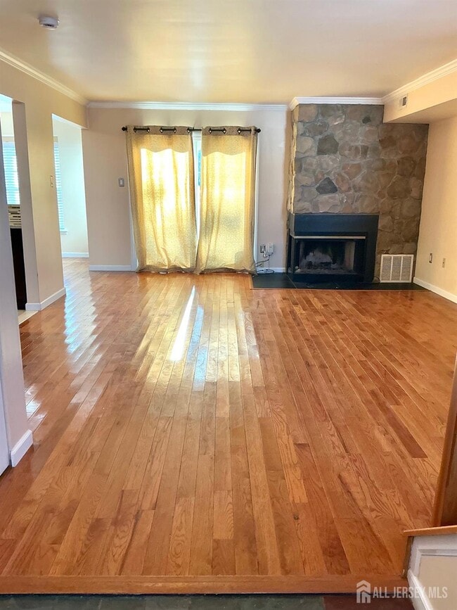 Photo - 87 Winchester Way