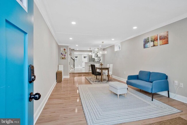 Photo - 1102 Carroll St