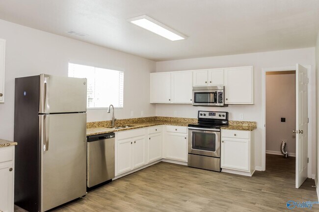 Photo - 129 Forestbrook Dr