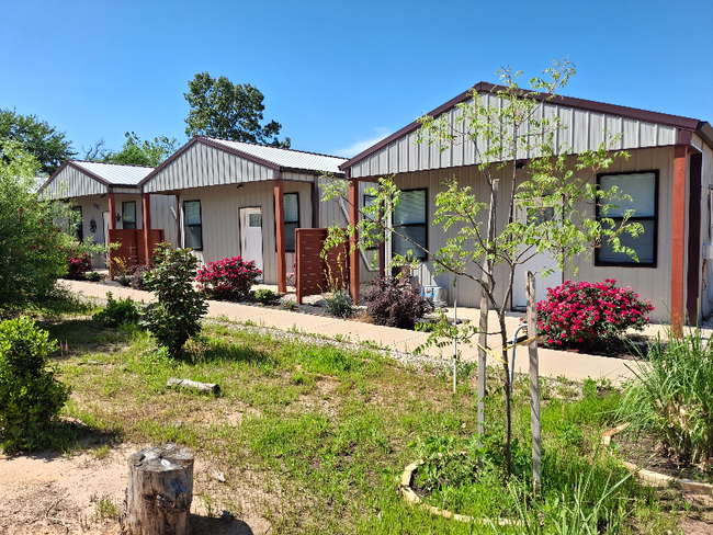 Photo - 19088 CR 4116