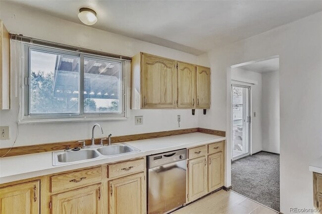 Building Photo - 2273 Eagle St Unit 1