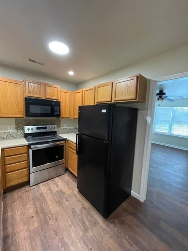 Photo - 5206 Brooktree Dr