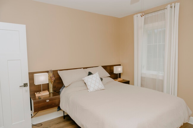 Photo - 608 N Emerson Ave