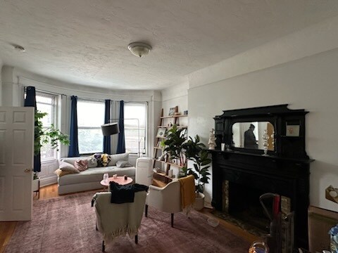 Photo - 521 Beacon St