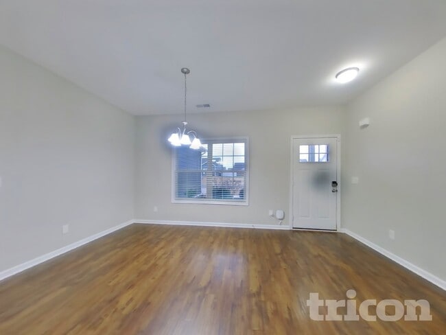 Photo - 809 Ellyson Dr