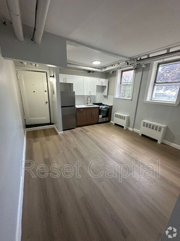 Building Photo - 40 Irving St Unit B1 Rental