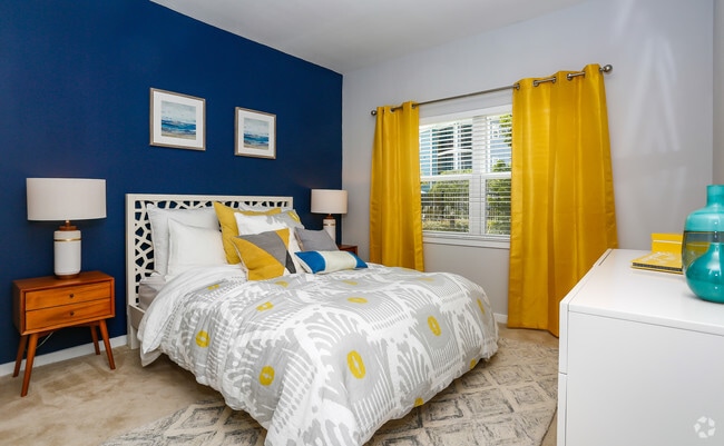 Interior Photo - Eastmar Commons