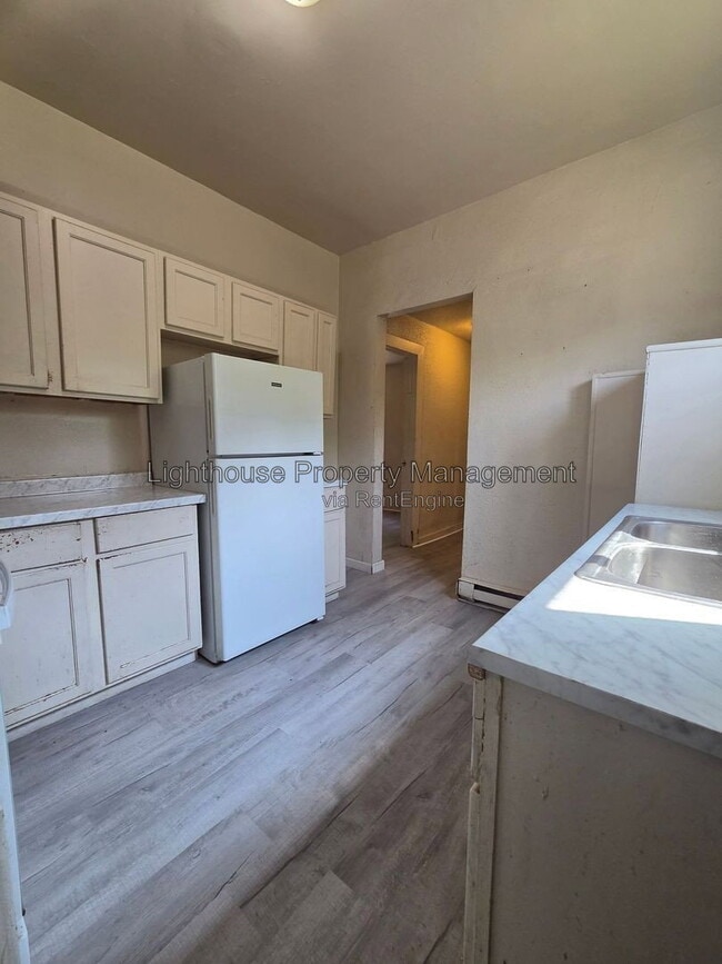 Photo - 112 E Britain Ave Unit 2