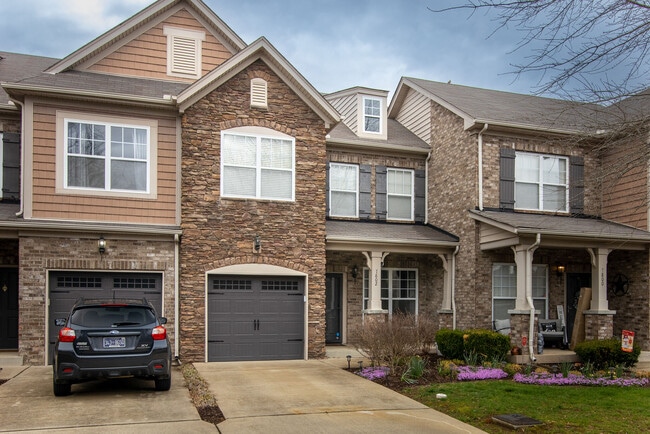 Photo - 7802 Kemberton Dr W