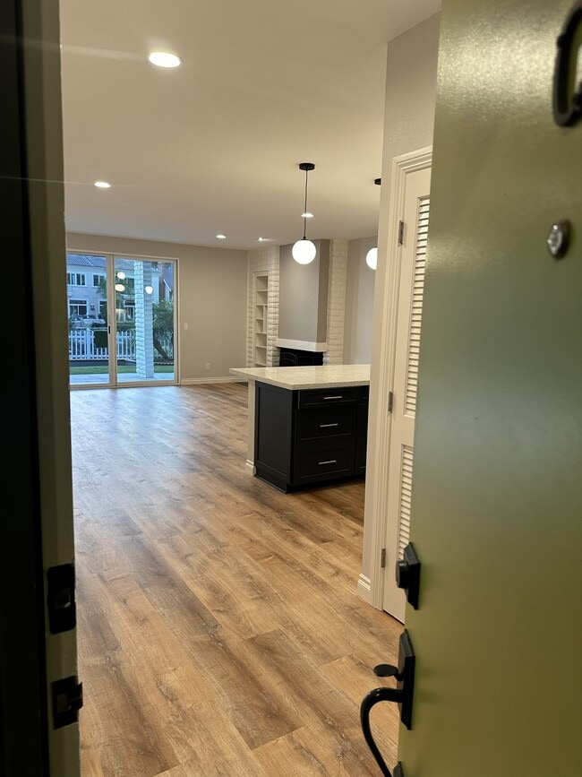 Vista al entrar al apartamento - 4659 Park Dr Unidad Waterfront One Bedroom