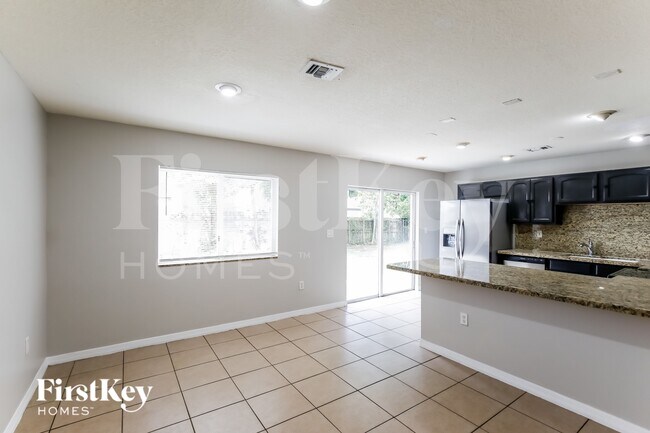 Photo - 21728 Ingraham Ave Rd